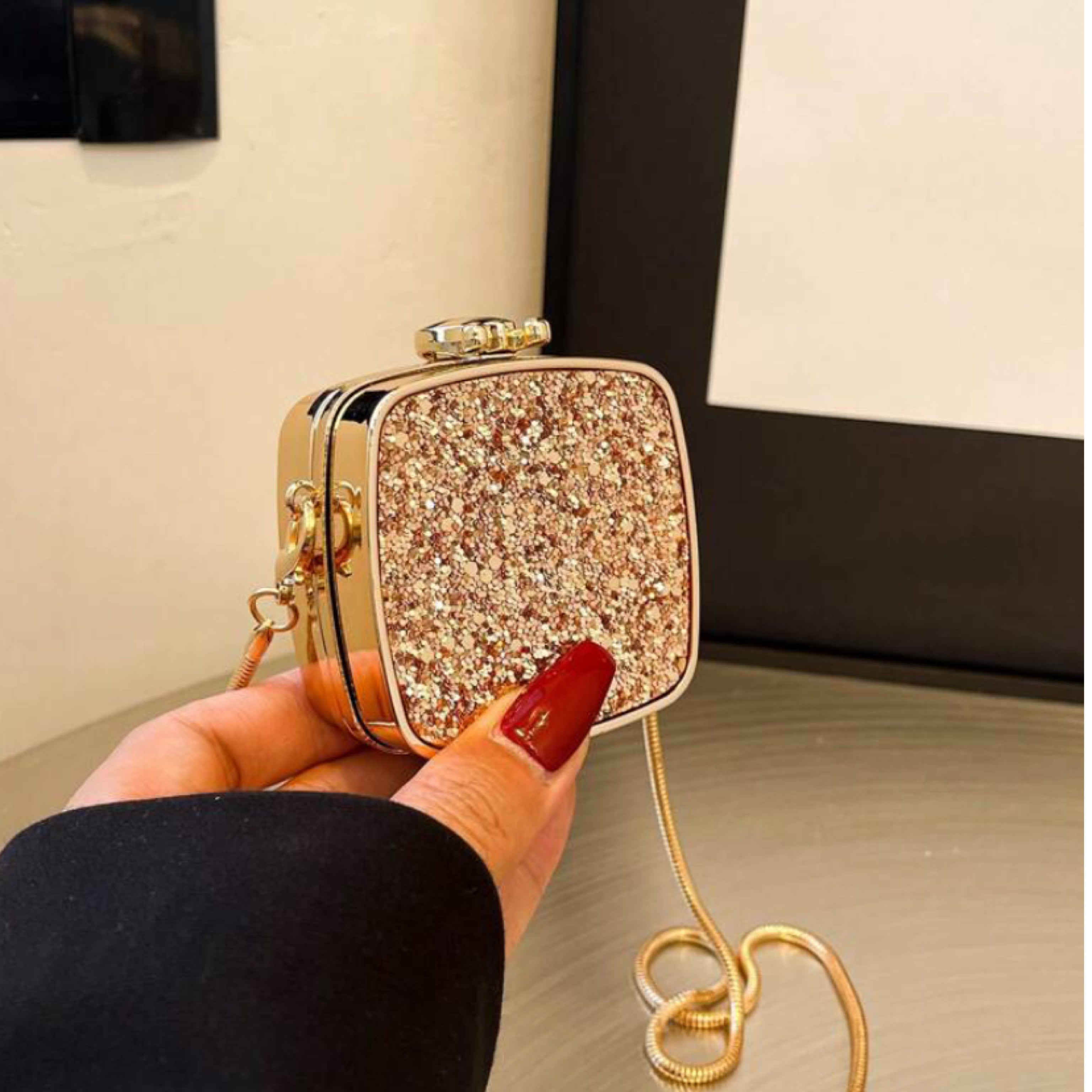 Sparkling gold crossbody